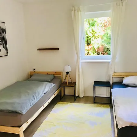 Apartament Vadrozsa Haz, Csendre Vagyoknak